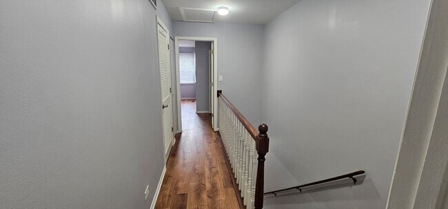 Building Photo - 988 Butter Creek Ct