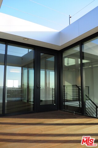 Building Photo - 1115 Sunset Blvd