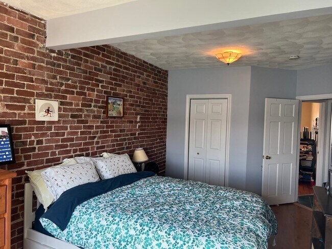 Building Photo - 235 Washington Ave