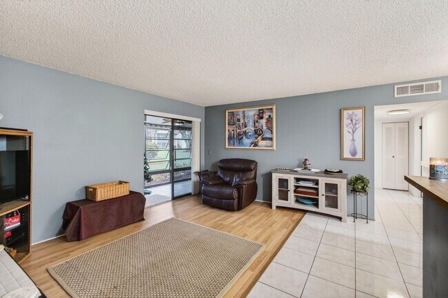 Building Photo - 15496 Lakes of Delray Blvd