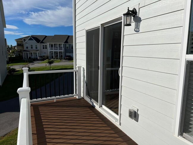 Building Photo - Clifton Community Town Home- Christiansburg
