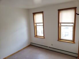 Building Photo - 8413 52nd Ave
