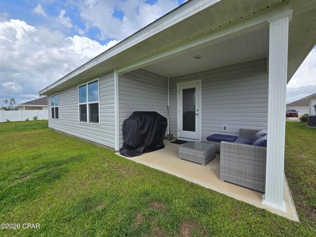 Building Photo - 6617 Slabinski Ln