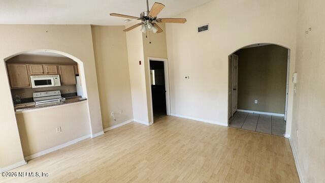 Building Photo - 7800 Point Meadows Dr