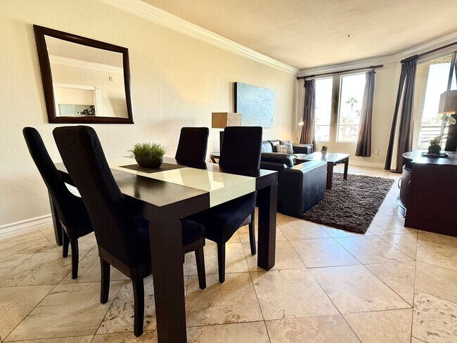 Building Photo - **MOVE-IN-SPECIAL $500 OFF 1st MO RENT** M...