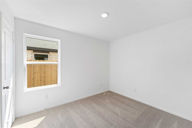 Building Photo - 9230 Coral Trout Wy