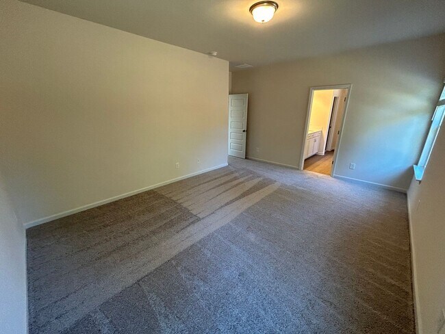 Building Photo - New 4/2.5 House in Longbrook $1,995