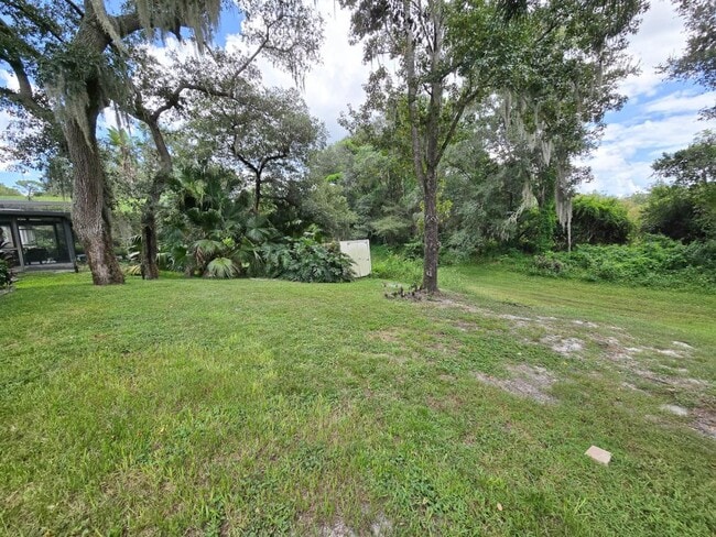 Building Photo - 1232 Woodridge Ct