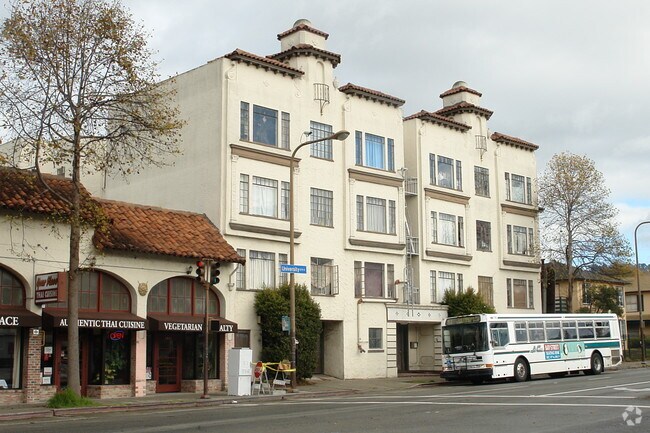 Primary Photo - 1275 University Ave