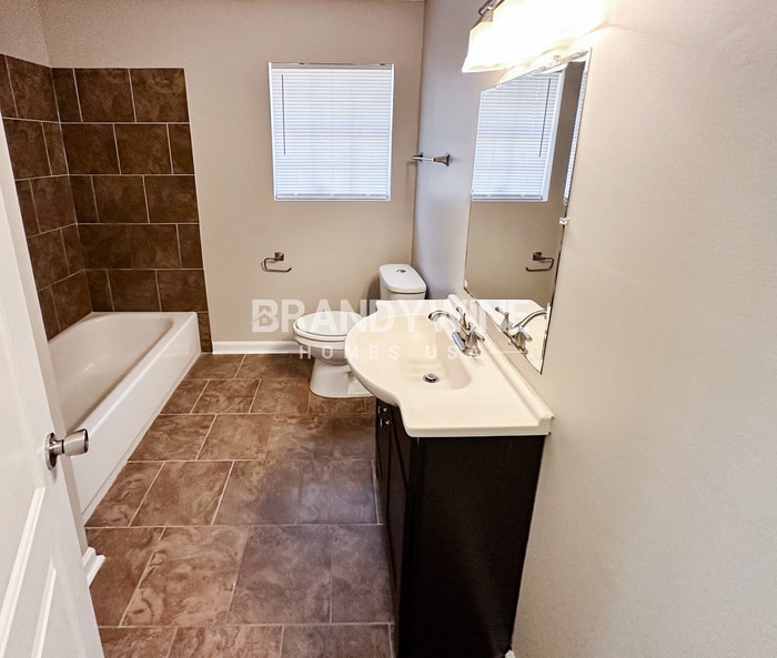 Building Photo - 2164 Camp Ground Rd SW