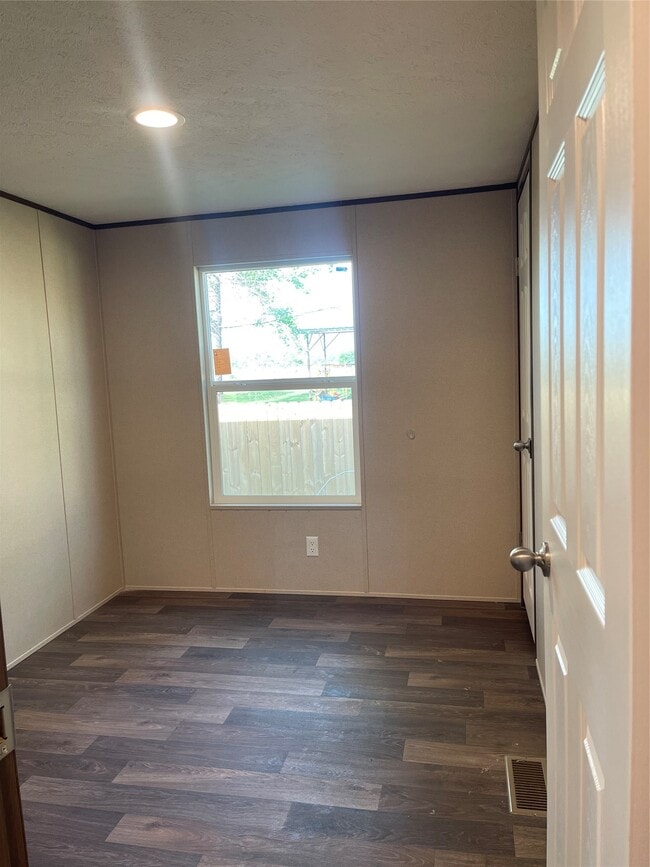 Building Photo - 8114 McHard Rd