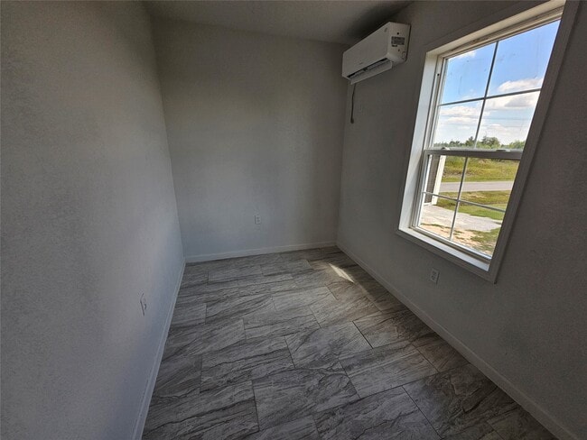 Building Photo - 1368 Rd 5735