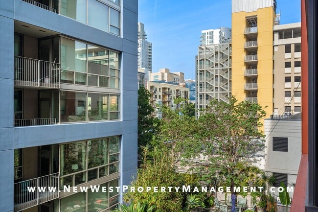 Building Photo - Modern Icon one bedroom in the heart of East Village! Small Pet OK! Available Now! 1 Pkng Space I...