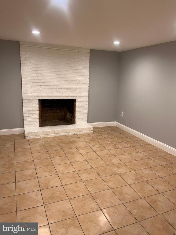 Building Photo - 9226 Limestone Pl