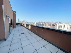 Building Photo - 3156 31st St