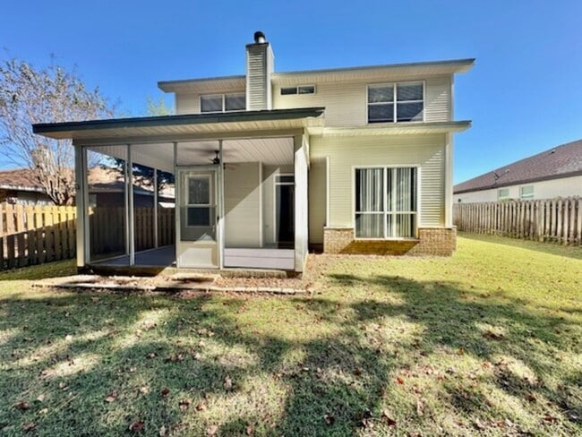 Building Photo - 302 Cll Escada