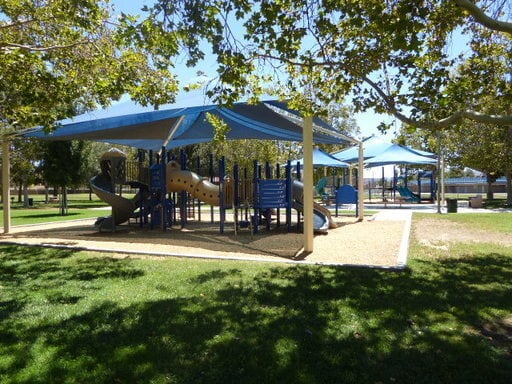 Building Photo - COMING SOON! Live Oaks Community 3 Bedroom...