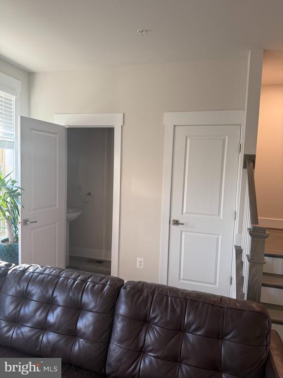 Building Photo - 2932 Osprey Way