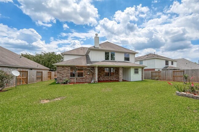 Building Photo - 2310 Diamond Springs Dr