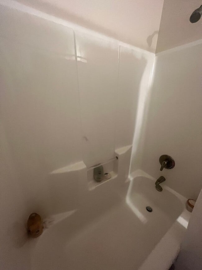 Building Photo - Beautiful and updated 3/2 In Lubbock Coope...