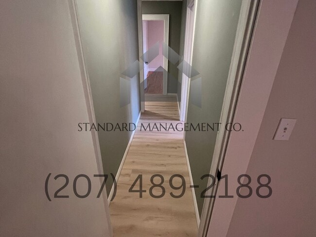 Building Photo - 7 Tardiff St