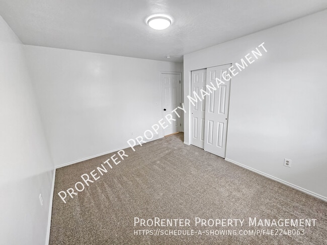 Building Photo - 3099 W 8565 S