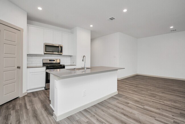 Building Photo - 7810 Brumbly Ln