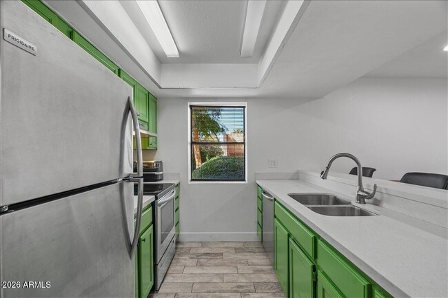 Building Photo - 2515 N 52nd St