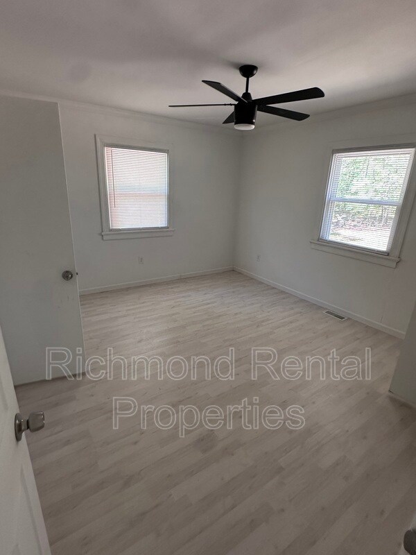 Building Photo - 13389 Mountain Rd