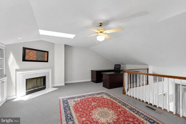Building Photo - 1532 Hampton Hill Cir