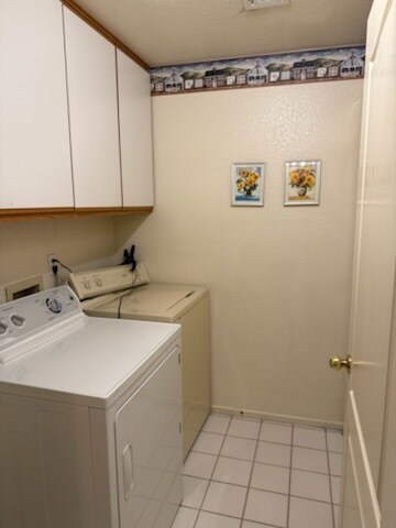 Building Photo - 80 Desert Rain Ln