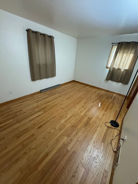 Building Photo - 177 S 78th St