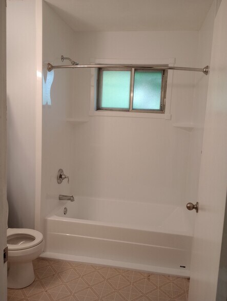 Building Photo - 4101 Fite Haven Dr