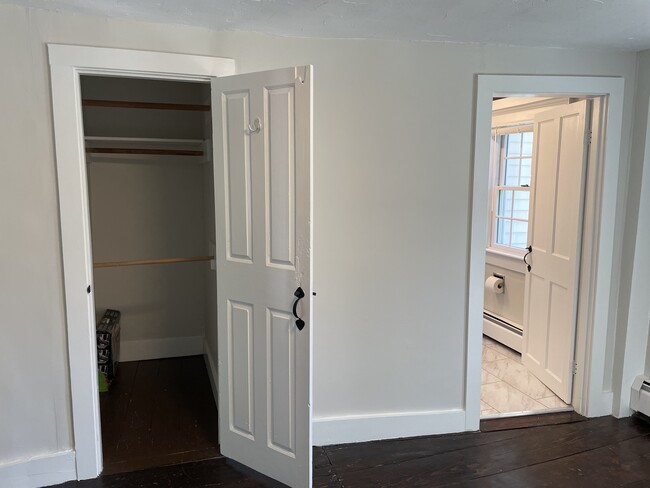 Second bedroom closet & ensuite - 2 South St