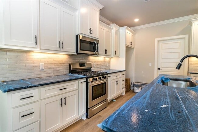 Building Photo - 1262 Cittadella Ave