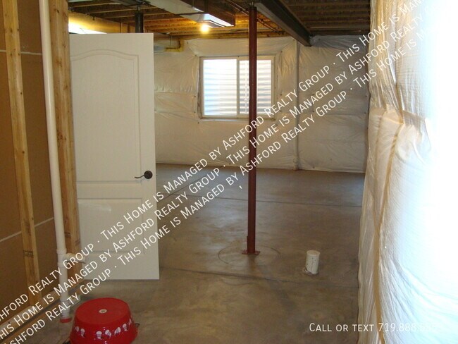 Building Photo - 6015 Wild Bill Way