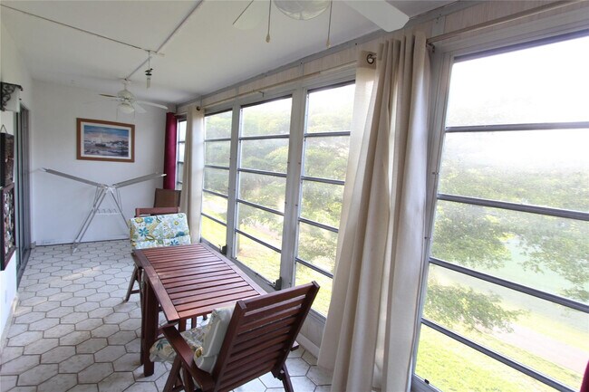 Building Photo - 3201 Portofino Point