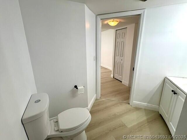 Building Photo - 100 Crestwood Ct N