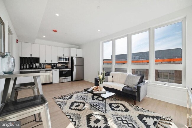 Building Photo - 1643 N 2nd St