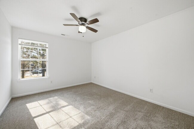 Building Photo - 2021 Livingston St