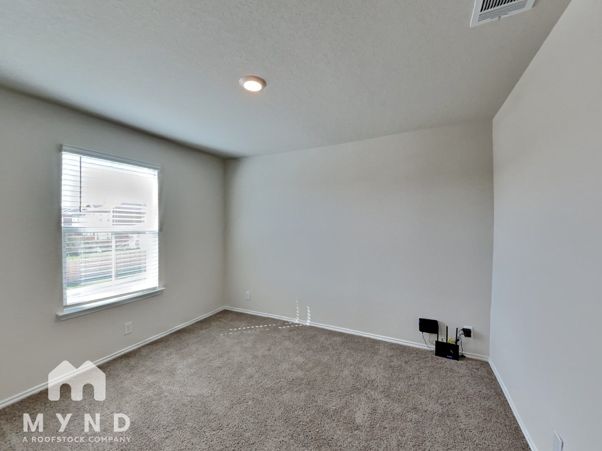 Building Photo - 918 Andean Emerald