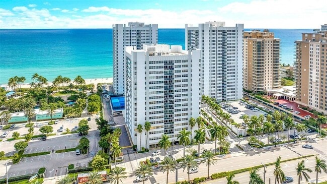 Building Photo - 1880 S Ocean Dr