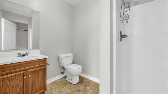 Building Photo - 1602 W Elm St