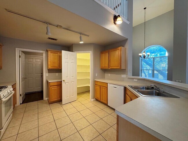 Building Photo - 5305 Tamango Way