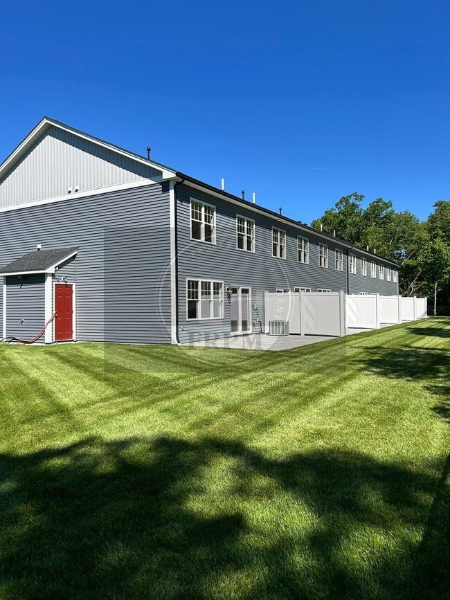 Building Photo - 2188-2190 Phillips Road