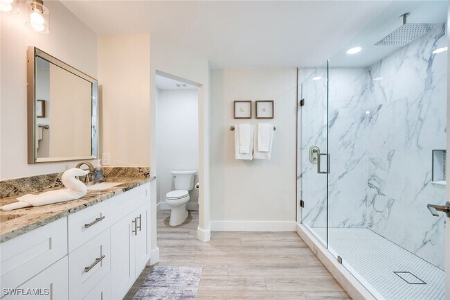 Building Photo - 1410 Curlew Ave