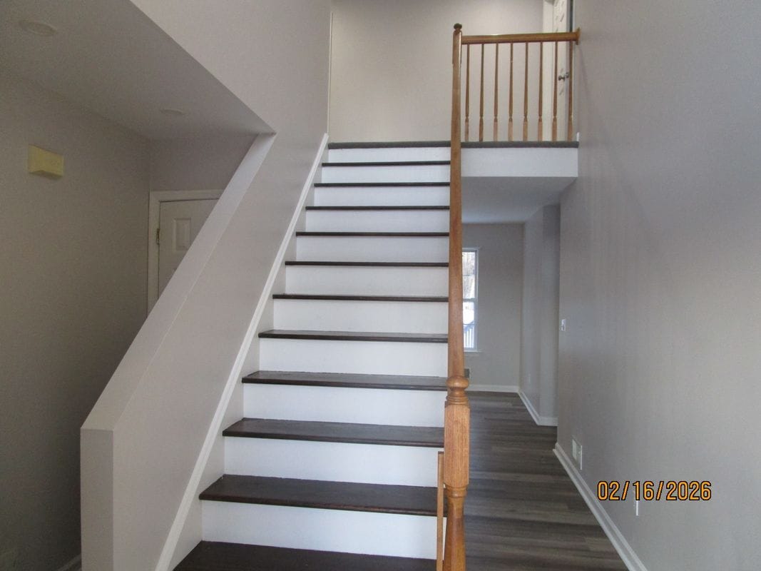 Building Photo - 465 Pfister Rd