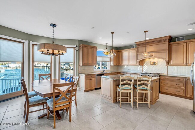 Building Photo - 3110 Windsor Ave