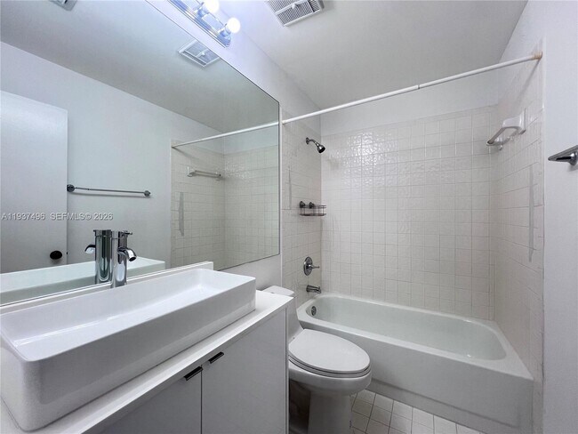 Building Photo - 7852 NW 7th Ct