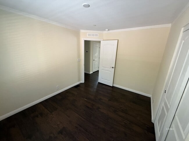 Building Photo - 54325 Pine Crest Ave